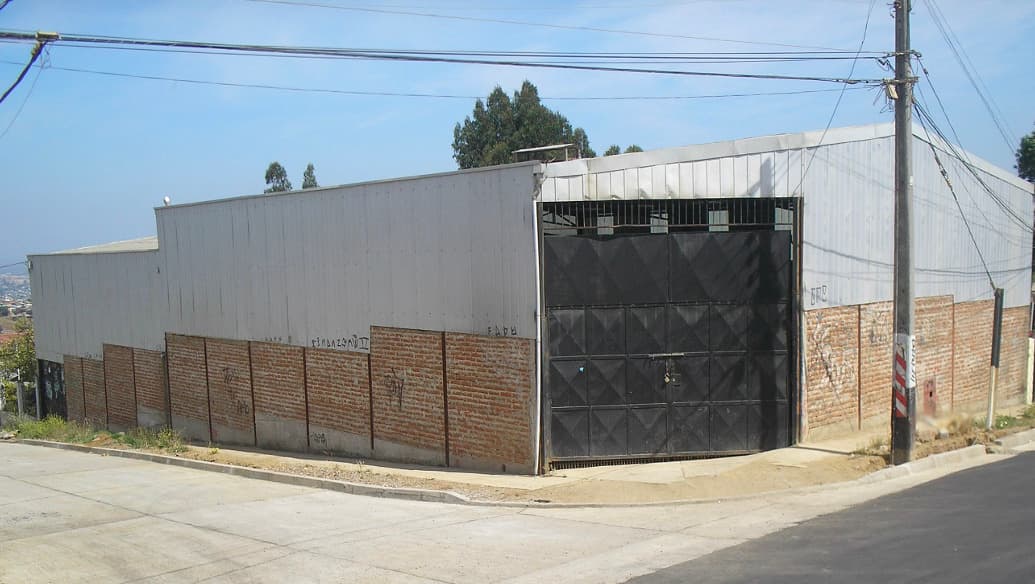 Galpón Miraflores de Santana en Viña del Mar, base operativa de 450 m².